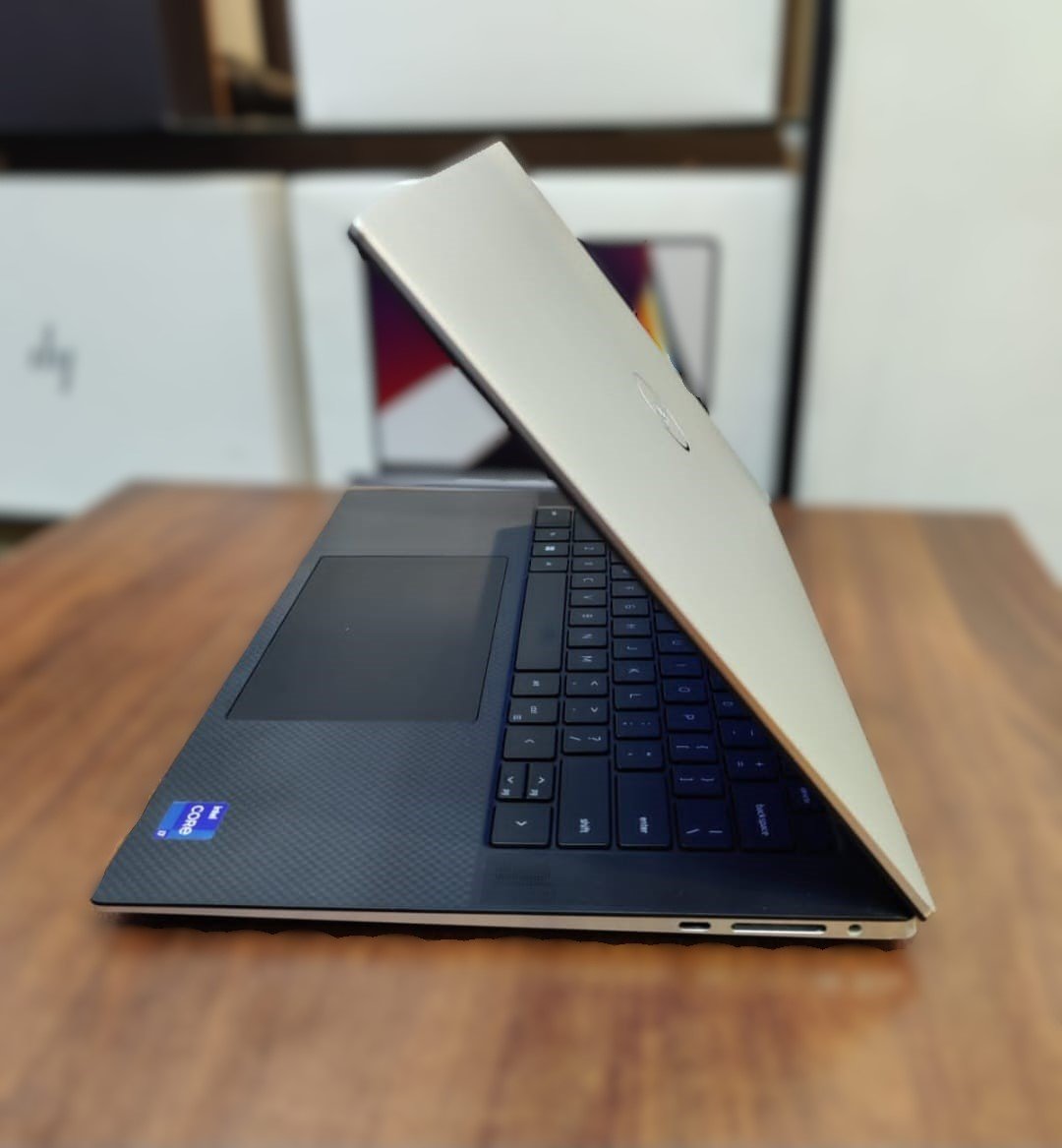 Dell Xps 15 9510 intel core i7 11th generation 512gb ssd 16gb ram 2.3Ghz(16 CPUs) Nvidia Geforce RTX 3050 4Gb dedicated FHD screen display Fingerprint Scanner 4 Dell Xps 15 9510 intel core i7 11th generation 512gb ssd 16gb ram 2.3Ghz(16 CPUs) Nvidia Geforce RTX 3050 4Gb dedicated FHD screen display Fingerprint Scanner